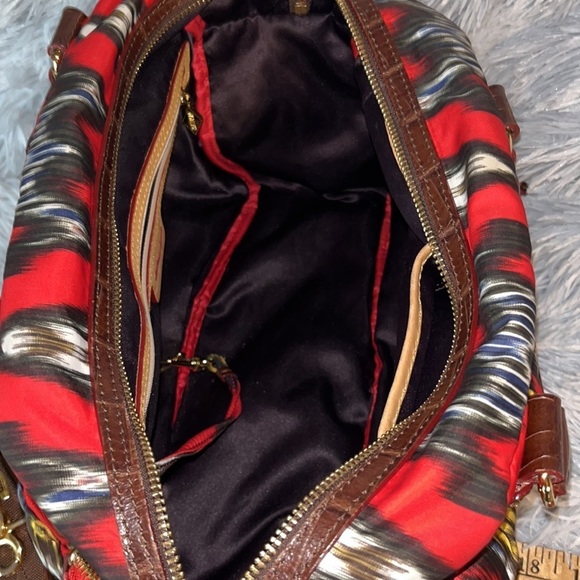 MZ Wallace bundle ikat bag with zipper pouch and detailed crossbody strap - Picture 7 of 16